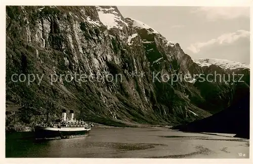 AK / Ansichtskarte 73896845 Schiffe_Ships_Navires Norge M.S. Monte Sarmiento Naeroflord 