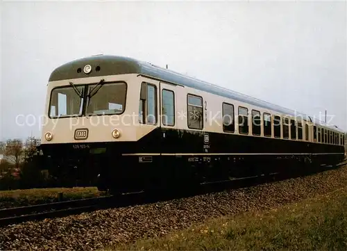 AK / Ansichtskarte  Eisenbahn_Railway_Chemin_de_Fer DB Brennkrafttriebwagen  