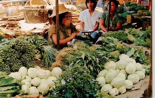 AK / Ansichtskarte  Bangkok_Thailand Fresh vegetables vendors in one of Bangkoks market 