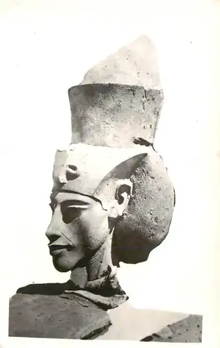 AK / Ansichtskarte 73897733 Karnak_Egypt Statue of Akhnaton Pharaoh of Egypt Karnak Egypt