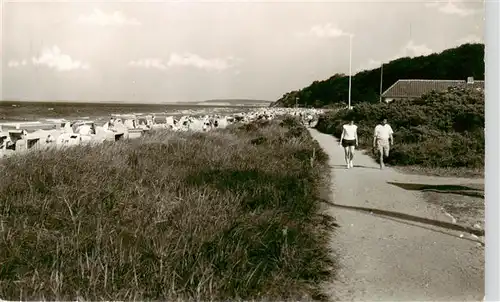 AK / Ansichtskarte  Hohwacht_Ostseebad Strandweg Hohwacht_Ostseebad