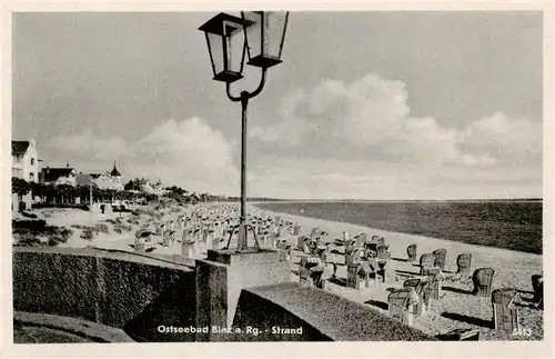 AK / Ansichtskarte  Binz_Ruegen Strand Binz_Ruegen