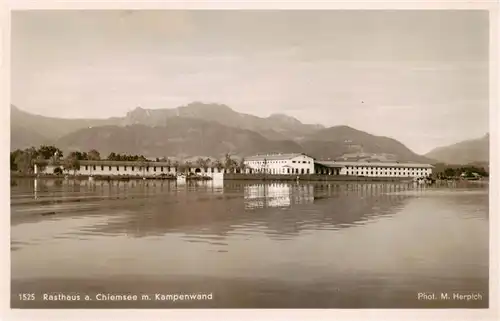 AK / Ansichtskarte  Chiemsee Rasthaus am Chiemsee mit Kampenwand Chiemsee