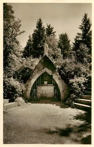 AK / Ansichtskarte  Schoemberg_Zollernalbkreis Wallfahrtskapelle Palmbuehl Christ Koenigsstatue und Leidenskapelle Schoemberg_Zollernalbkreis