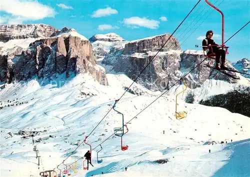 AK / Ansichtskarte  Sessellift_Chairlift_Telesiege Passo Sella Torri del Sello 