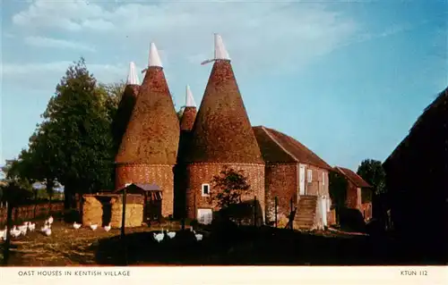 AK / Ansichtskarte  Kentish_Camden_UK Oast Houses 