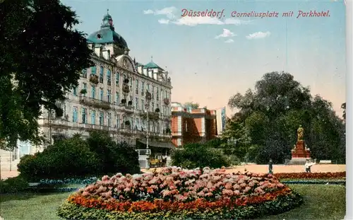 AK / Ansichtskarte  Duesseldorf Corneliusplatz mit Parkhotel Duesseldorf