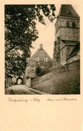 AK / Ansichtskarte  Ratzeburg Dom mit Steintor Ratzeburg