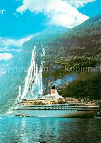 AK / Ansichtskarte 73900499 Dampfer_Binnenschifffahrt Royal Viking Star  