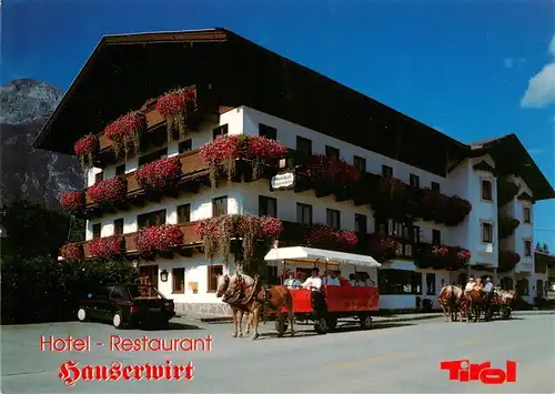 AK / Ansichtskarte 73901322 Muenster_Tirol Hotel Restaurant Hauserwirt Pferdebus Muenster_Tirol