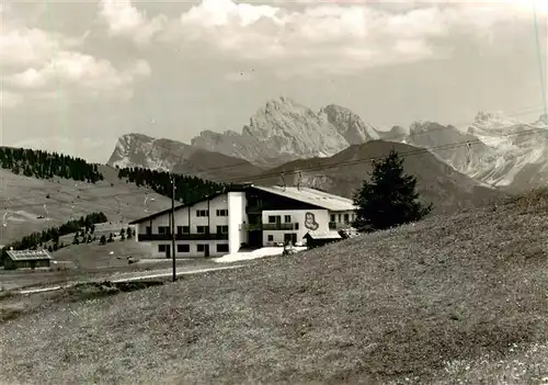 AK / Ansichtskarte 73902011 Seiseralm_Alpe_di_Siusi_Trentino_IT Berghotel Santner Dolomiten 