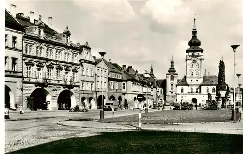 AK / Ansichtskarte  Zatec_Saaz_CZ Stadtplatz mit Blick zum Rathaus 