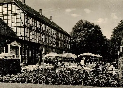 AK / Ansichtskarte  Bad_Driburg Cafeterrasse im Kurpark Bad_Driburg