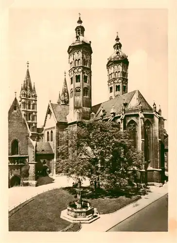 AK / Ansichtskarte 73903281 Naumburg__Saale Dom Querhaus mit gotischem Ostchor 