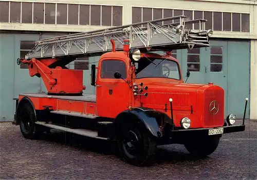 AK / Ansichtskarte  Mercedes-Benz L4500F 1943 Drehleiter DL22 Magirus 