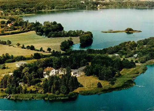 AK / Ansichtskarte  Malente-Gremsmuehlen Jugendherberge Ohlenhof am Kellersee Fliegeraufnahme Malente-Gremsmuehlen