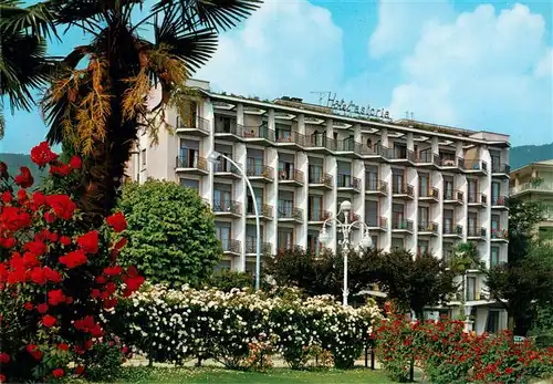 AK / Ansichtskarte 73904079 Stresa_Borromeo_Lago_Maggiore_IT Hotel Astoria