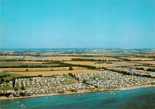 AK / Ansichtskarte  Pelzerhaken_Neustadt_Holstein Campingplaetze Suedstrand und Seeblick Fliegeraufnahme