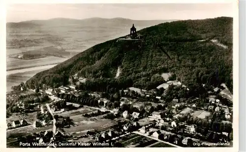 AK / Ansichtskarte 73904718 Porta_Westfalica Panorama mit Denkmal Kaiser Wilhelm I Original Fliegeraufnahme