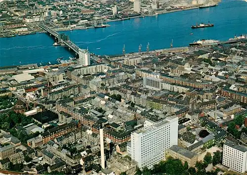 AK / Ansichtskarte 73904734 Aalborg Udsigt over Byen og Havnen Stadtbild mit Hafen