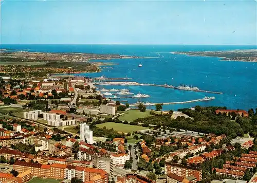 AK / Ansichtskarte  Wik mit Blick ueber die Kieler Foerde