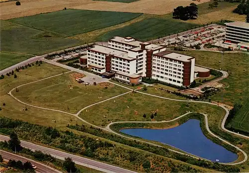 AK / Ansichtskarte  Horn-Bad_Meinberg Kurklinik am Park