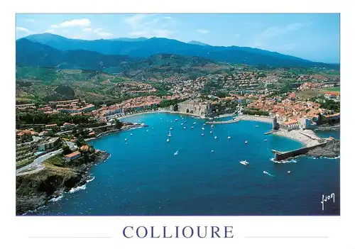 AK / Ansichtskarte  Collioure_66_Pyrenees-Orientales Vue generale aerienne