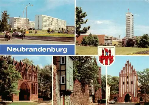 AK / Ansichtskarte  Neubrandenburg Neubauten Leninstrasse Karl Marx Platz Treptower Tor Stadtmauer mit Wiekhaeusern und Moenchenturm Stargarder Tor