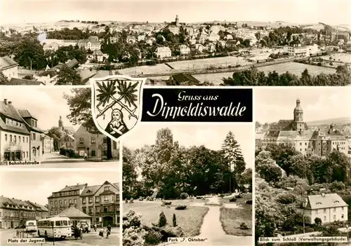 AK / Ansichtskarte  Dippoldiswalde_Osterzgebirge Panorama Bahnhofstrasse Platz der Jugend Park 7. Oktober Schloss