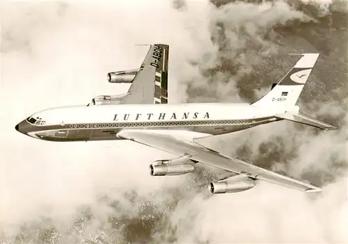 AK / Ansichtskarte  Flugzeuge_Zivil Lufthansa Boeing Jet 720 B