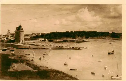 AK / Ansichtskarte  Saint-Servan-sur-Mer_35 La tour Solidor et le port