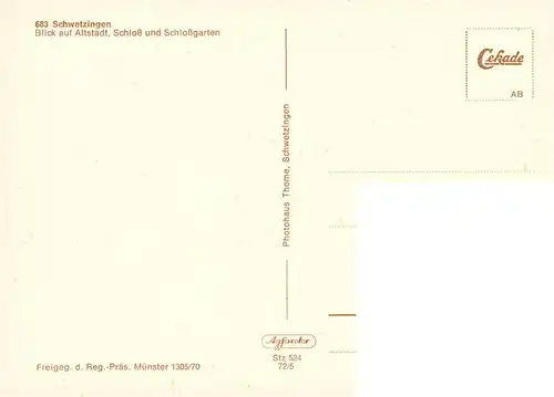 AK / Ansichtskarte 73907085 Schwetzingen Altstadtblick mit Schloss und Schlossgarten Fliegeraufnahme