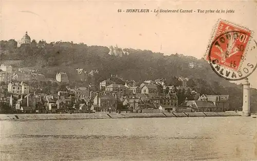 AK / Ansichtskarte  Honfleur Le Boulevard Carnot Vue prise de la jetee