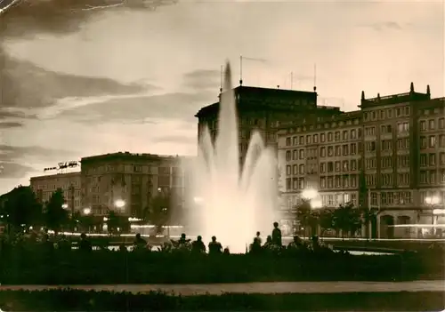 AK / Ansichtskarte  Magdeburg Abend in der Wilhelm Pieck Allee