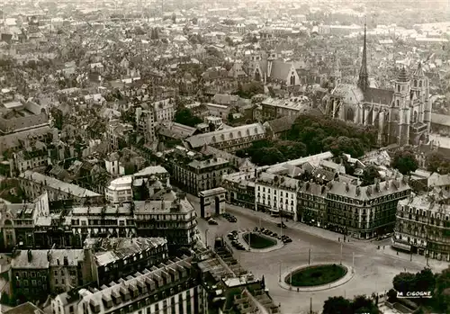 AK / Ansichtskarte  Dijon_21_Cote-d_Or Vue aerienne Place Darcy et porte Guillaume