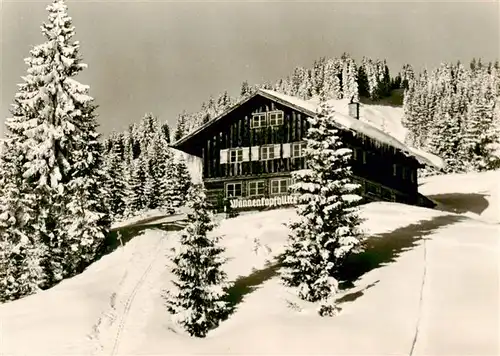 AK / Ansichtskarte  Fischen_Allgaeu Berggasthaus Wannenkopfhuette Winterlandschaft Allgaeuer Alpen