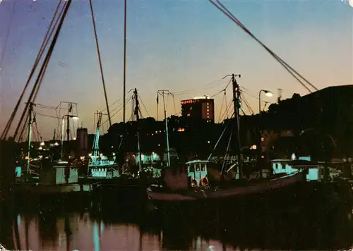 AK / Ansichtskarte  Sassnitz_Ostseebad_Ruegen Blick von der Mole