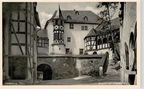 AK / Ansichtskarte  Leutenberg_Thueringen Burghof der Friedensburg