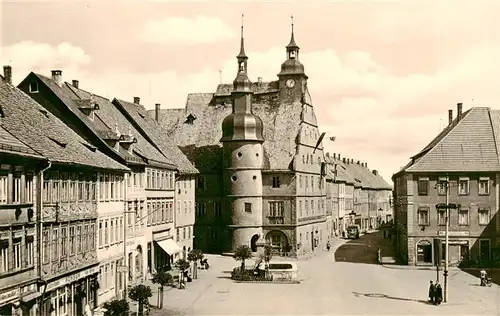 AK / Ansichtskarte  Hildburghausen Rathaus Marktplatz