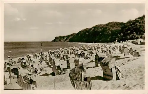 AK / Ansichtskarte 73910185 Goehren__Ostseebad_Ruegen Blick zum Strand