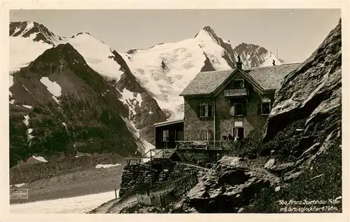 AK / Ansichtskarte 73911702 Heiligenblut_Kaernten_AT Franz Josefshaus mit Grossglockner Hohe Tauern