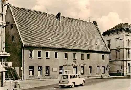 AK / Ansichtskarte 73911969 Stassfurt Salzlandtheater an der Karl Marx Strasse