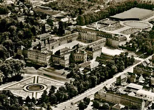 AK / Ansichtskarte  Ludwigsburg__Wuerttemberg Schloss Ludwigsburg mit Gartenschau Bluehendes Barock Fliegeraufnahme