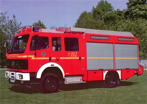 AK / Ansichtskarte  Feuerwehr_Fire-Brigade_Pompiers_Bomberos AG Hanburger Feuerwehr Historiker HLF 16 Mercedes-Benz 1224 AF