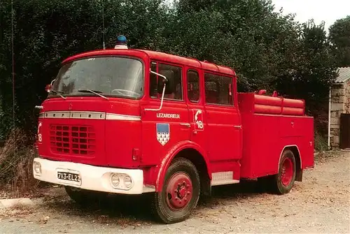 AK / Ansichtskarte  Feuerwehr_Fire-Brigade_Pompiers_Bomberos Nos Sapeurs-Pompiers 22740 Lezardrieux 