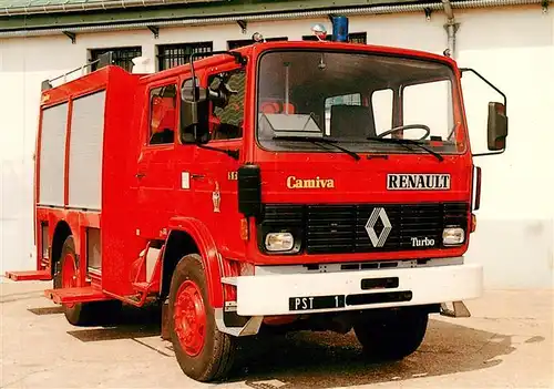 AK / Ansichtskarte 73912354 Feuerwehr_Fire-Brigade_Pompiers_Bomberos Sapeurs-Pompiers de Paris PST Renault  S 170 15 R.V.i