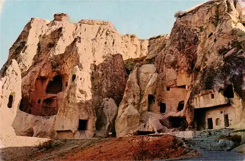 AK / Ansichtskarte 73912568 Goereme_Nevsehir_TK Rock dwellings Goereme