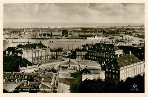 AK / Ansichtskarte  Kobenhavn Udsigt over Amalienborg Plads