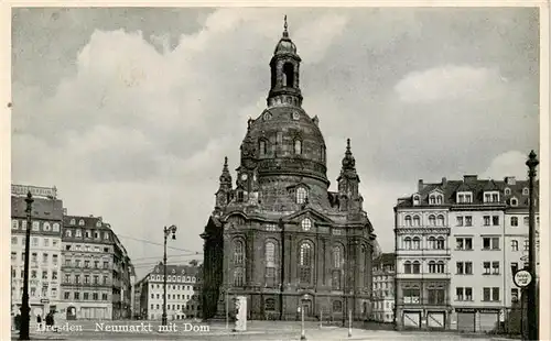 AK / Ansichtskarte  Dresden_Elbe Neumarkt am Dom mit Frauenkirche