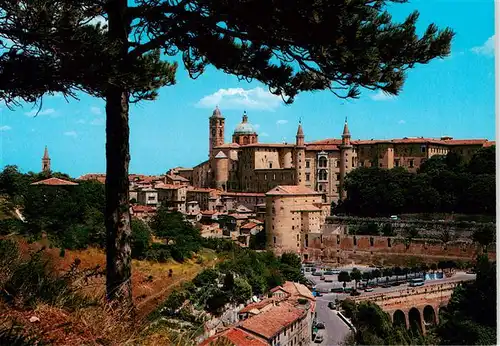 AK / Ansichtskarte  Urbino_Marche_IT Panoramica di Urbino col Piazzale del Mercatale visti da Ponente